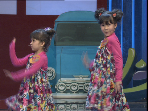 混血姐妹李淑昕和李淑一