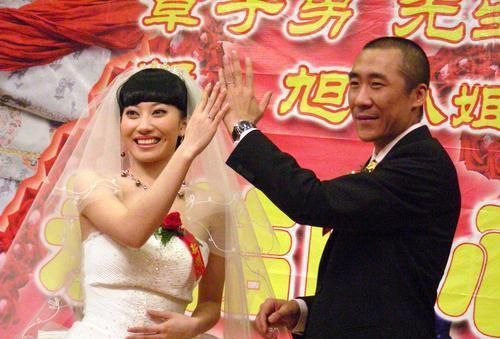 章子男与老婆