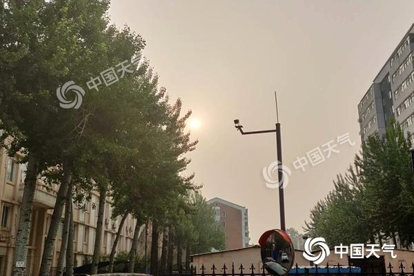 今日北京33℃依旧炎热 夜间起降雨光临送清凉