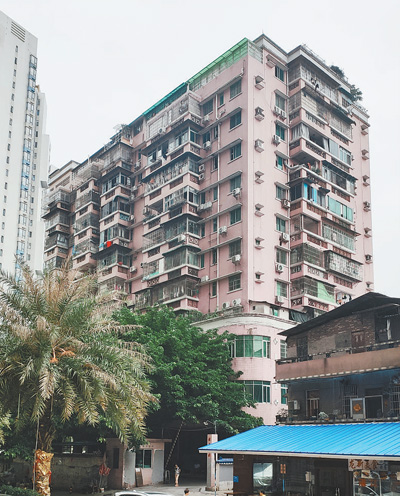 回迁户20年办不成房产证 开发商涉嫌套取银行资金