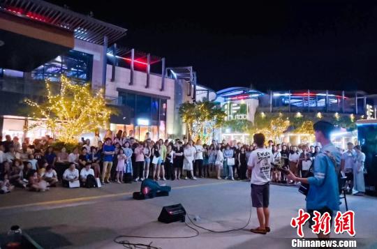 北京鼓励夜间办演出、赛事 简化大型活动审批手续