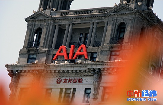 中年人最后的退路：转行卖保险？