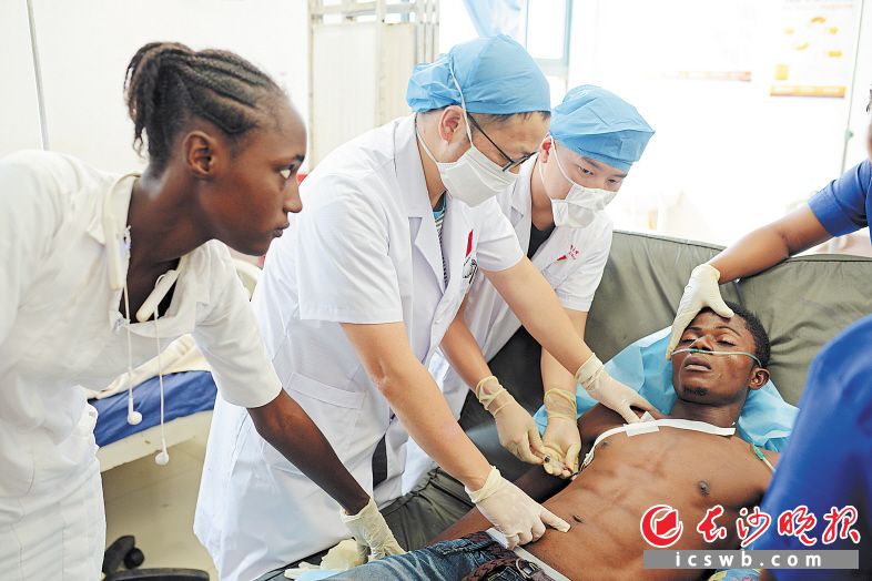 生死八分钟！中国援塞医疗队成功救下非洲患者
