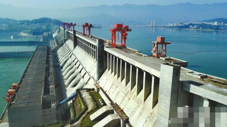 三峡大坝.