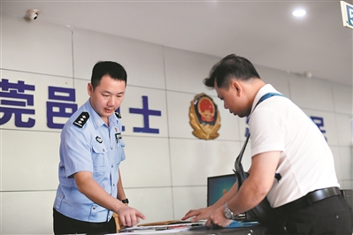 迎难破悬案 交警大队中队长魏岳宏破获二十年前逃逸案