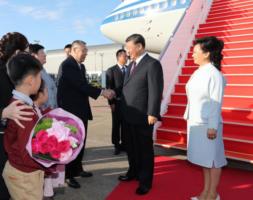 高清大图习主席澳门欢迎您