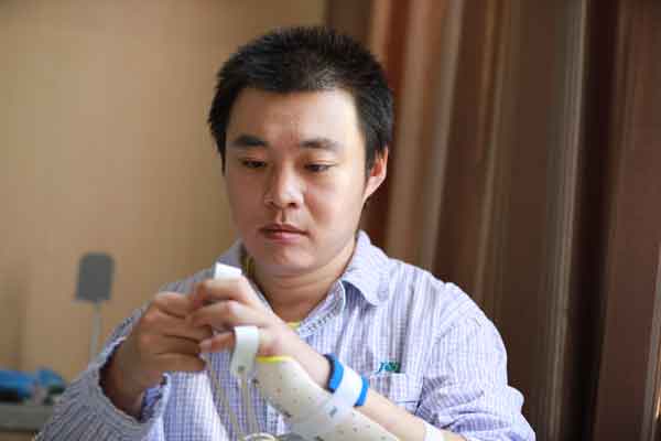 “我还会在医学这个行业里继续坚持,去造福更多的人” ——访北京朝阳医院眼科医生陶勇——中纪委视频页面——中央纪委国家监委网站