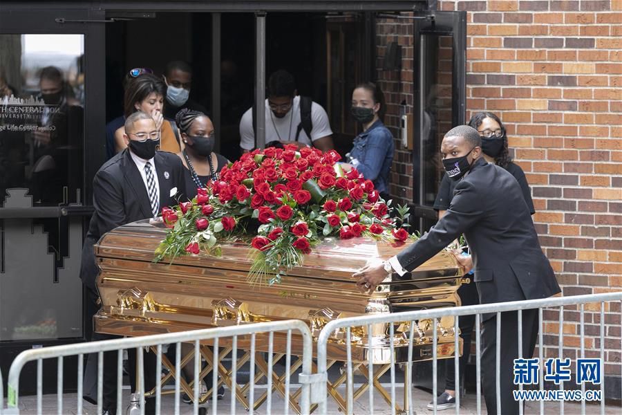 【8点见】耿爽卸任外交部发言人