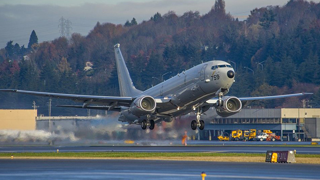 美军p8a反潜巡逻机接连在台湾海峡南部高强度活动