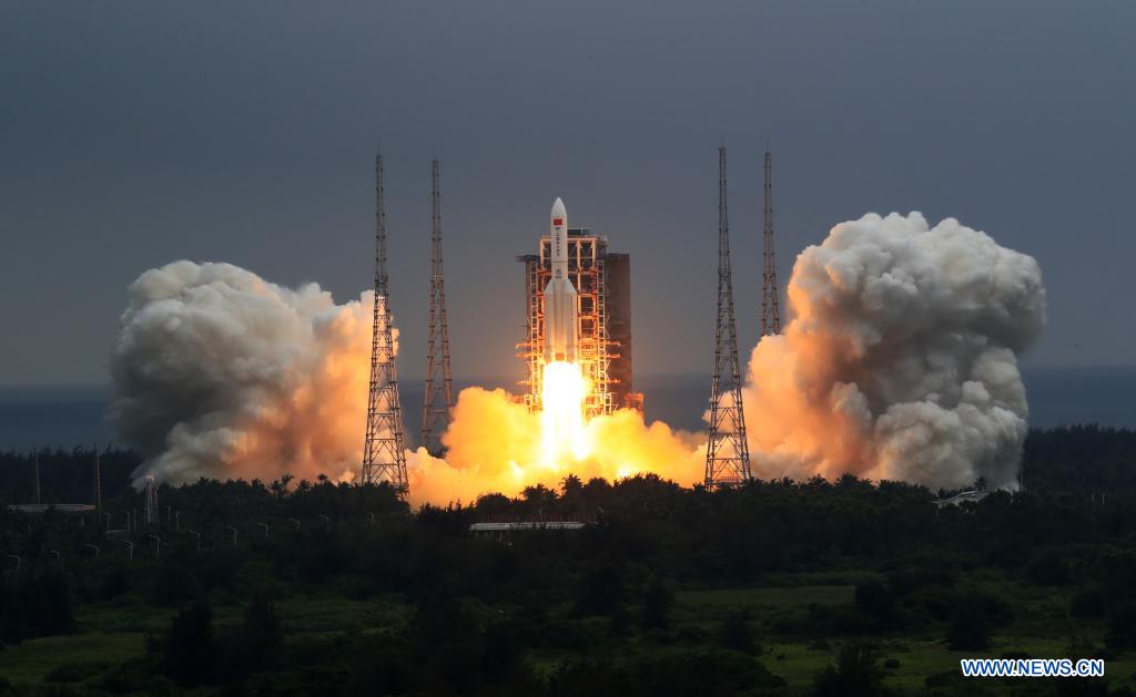 China launches space station core module Tianhe_英语频道_央视网(cctv.com)