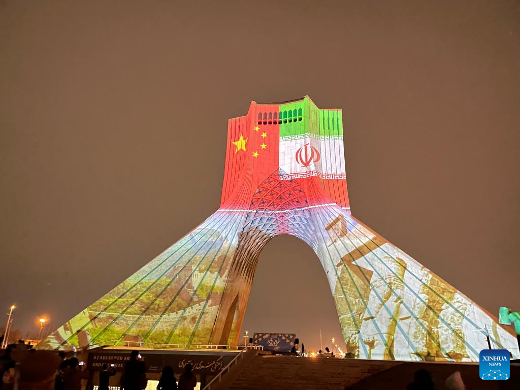 ◆THE COLDEST MOMENT◆ TCM ai gallery T project 9-10 File:Tehran - Azadi Tower.jpg - Wikipedia