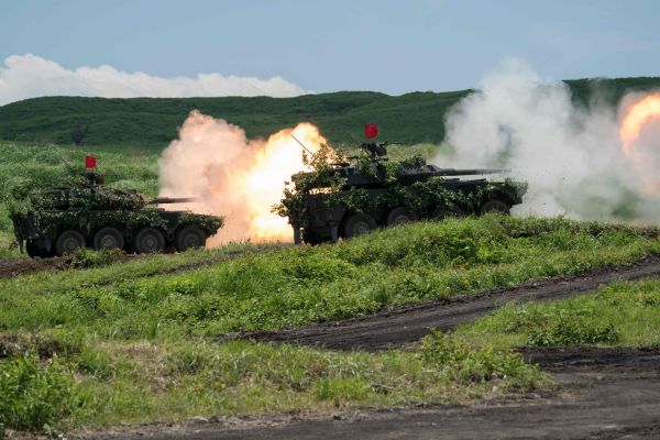 5��28�գ��ձ�½�������ӵ���ս̹���ھ������������ʵ�������ϰ���������磩