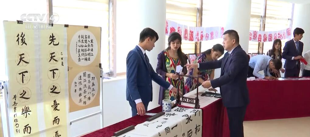 15秒！厦门6名快递小哥成了平民英雄