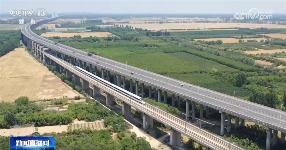 “流动的中国”生机勃勃、活力满满 铁路新线“首秀”开启出行新体验