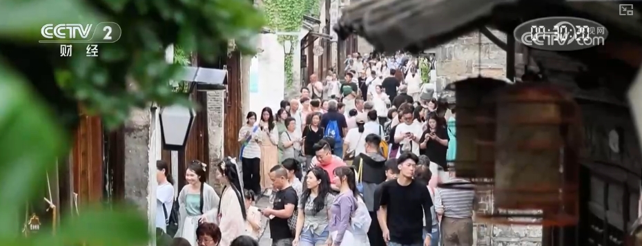 “会展经济+数字产业+文旅服务”引领新风尚 点燃镇域经济新“引擎”  第2张
