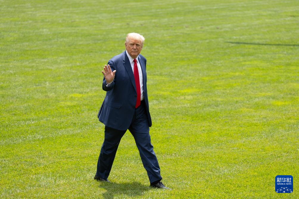 美国加州政府起诉特朗普调兵进入洛杉矶  第1张