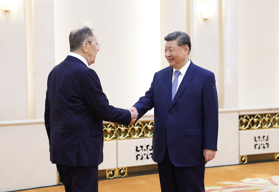 習(xí)近平會見俄羅斯外長拉夫羅夫