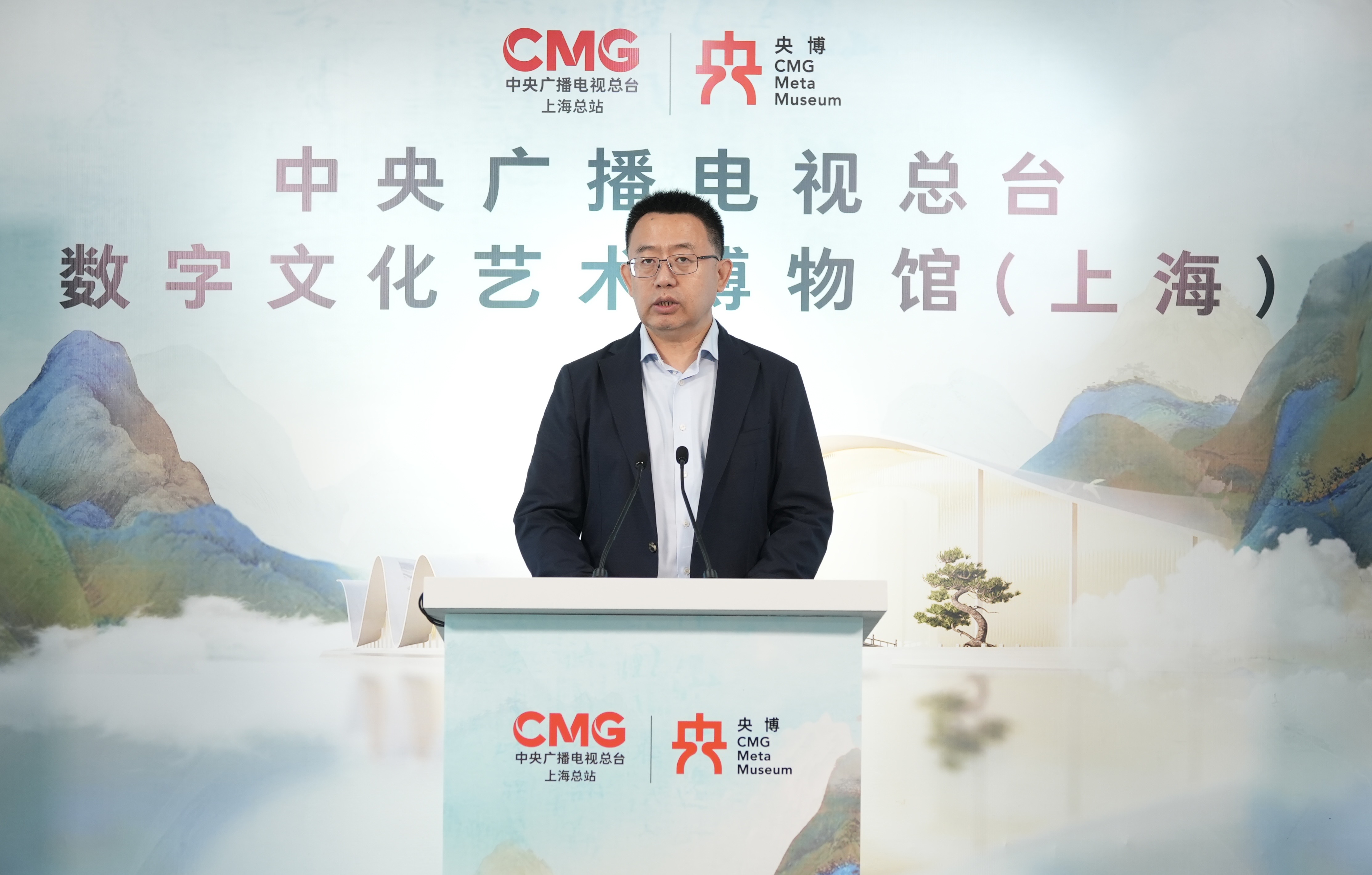 上海市经济和信息化委员会副主任 潘焱