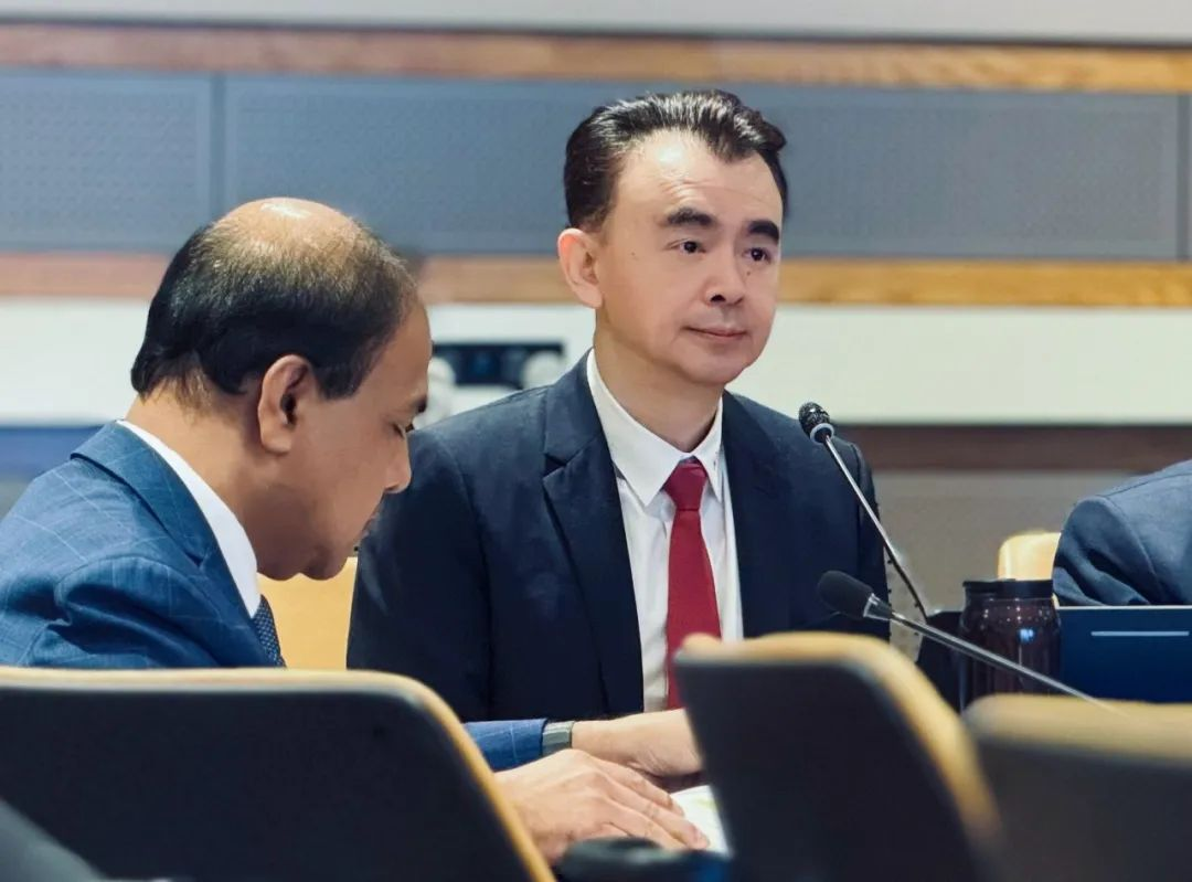 劉德建博士（右）受邀出席聯合國高級別專家組會議 