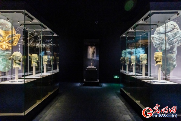古蜀文物来京&ldquo;出差&rdquo;，三星堆-金沙遗址&ldquo;双星耀世&rdquo;