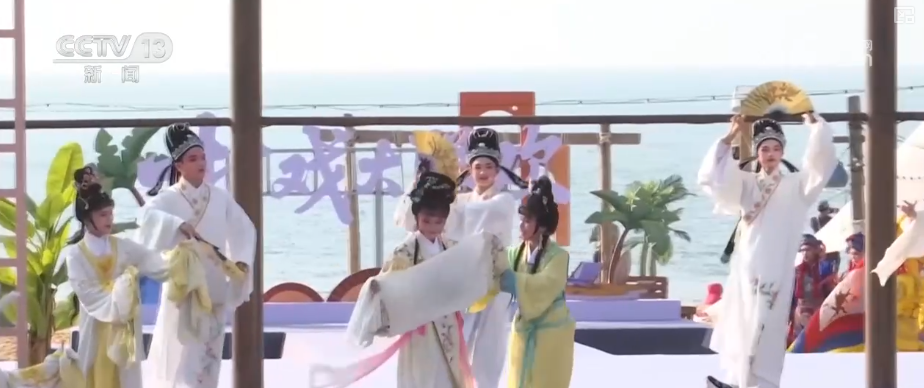 “村戏大联欢”非遗过大年 多元文化表达添彩新年文化市场新图景