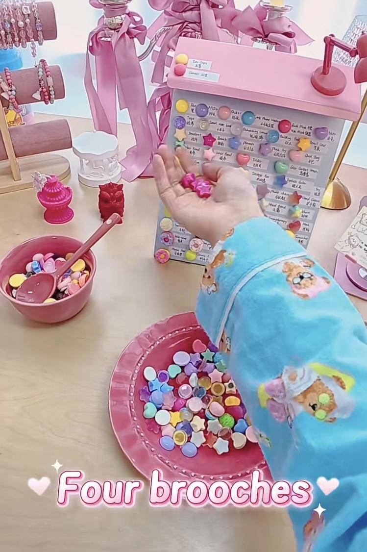 年轻人爱上买“美丽小垃圾” “盲勺”为什么火了？