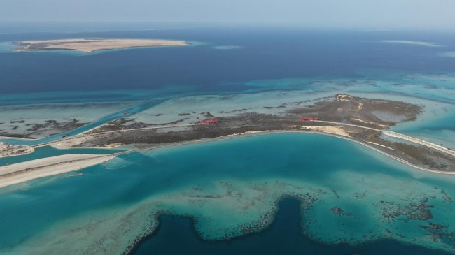 拉赫克岛连接路与跨海桥工程项目（摄：成史轩）