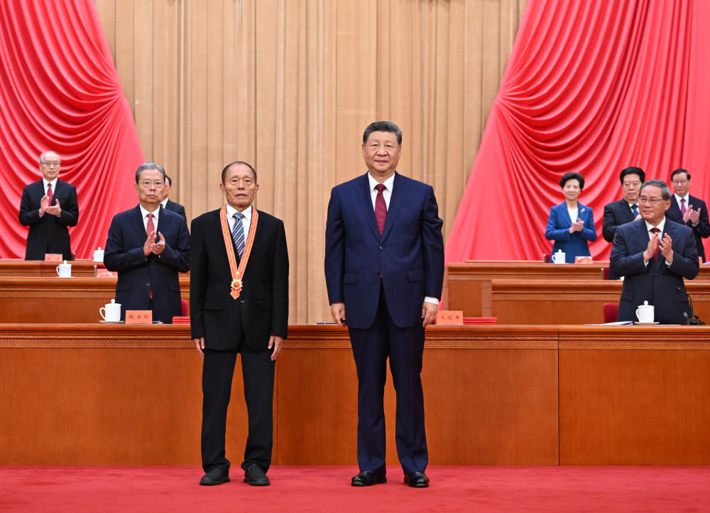 庆祝中国共产党成立105周年大会在京隆重举行(图8) 庆祝中国共产党成立105周年大会在京隆重举行(图8)