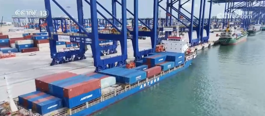 “中国洋浦港”籍国际船舶总数破100艘 海南自贸港航运枢纽功能持续提升
