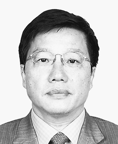 中信银行行长 朱小黄