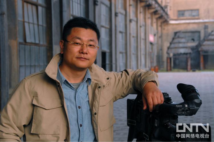 古兵《面对面》主持人